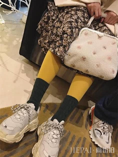 ������insɹ˽������ɫ��׿㣬����ĺ��и���